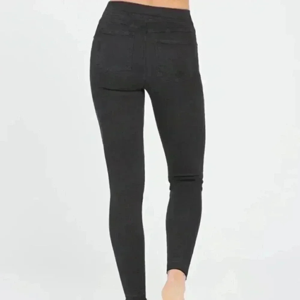 Spanx Distressed Ankle Skinny Jeans in Vintage Black Size XS - Picture 2 of 4